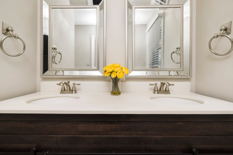 Best Bathroom Mirrors (2026): 6 Tested Picks to Brighten Any Vanity